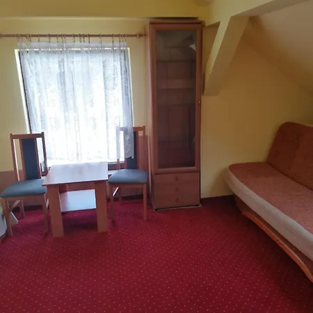 펜션 8 Osobowy Portowa Przystan 150m Od Plazy 므르제지노