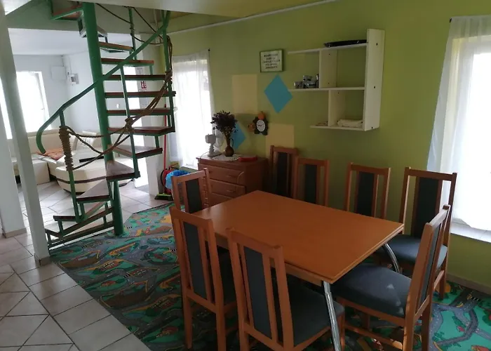 8 Osobowy Portowa Przystań 150m Od Plaży Dom wakacyjny *